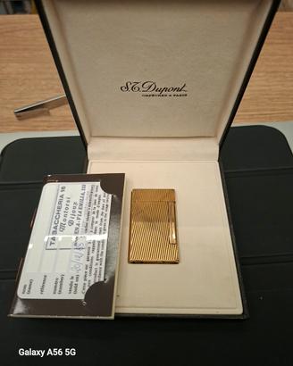 Accendino oro S.T. Dupont