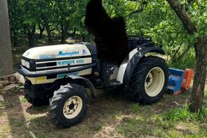 Trattore agricolo lamborghini runner 450