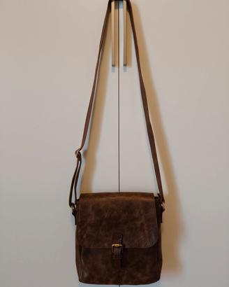 BORSELLO A  TRACOLLA