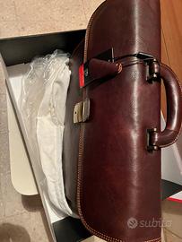 Borsa nuova,professionale in pelle