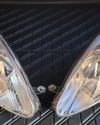 Fanali Fiat Grande Punto faro destro faro sinistro