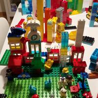 Ampio lotto costruzioni LEGO DUPLO / UNICO