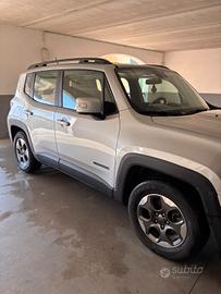 jeep Renegate  per neopatentati 