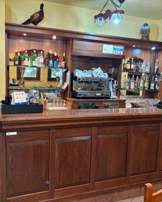 Arredamento bar, negozio, cucina e cella frigo