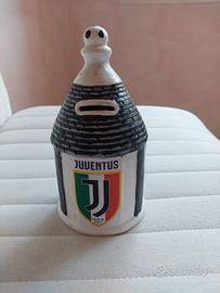 salvadanaio juventino a forma di trullo 