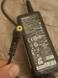Caricabatteria Lenovo perfettamente funzionante