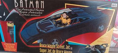 MACCHINA BRUCE WAYNE