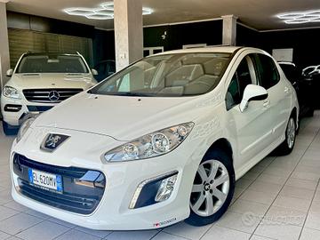 Peugeot 308 1.6 8V e-HDi 112CV AUTOMATICA 5p. Acti