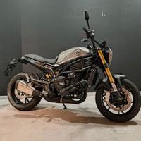 Benelli Leoncino 800