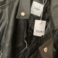 Giubotto in pelle nuovo, mai usato.