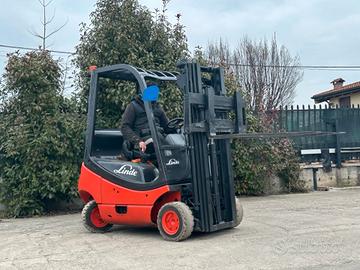 S113 Muletto Linde 16 q triplex alzata libera 420 