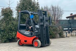 S113 Muletto Linde 16 q triplex alzata libera 420 