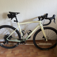 Gravel Megamo west 2025 tg M