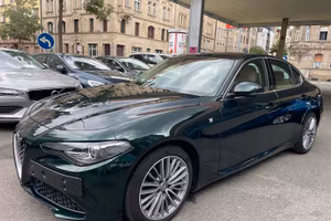 Alfa Romeo Giulia 2.0 Turbo 200 CV AT8 Ti
