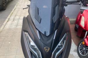 Scooter Wottan storm s 300