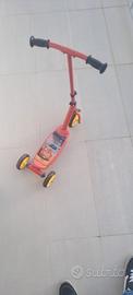 Monopattino Cars Saetta McQueen
