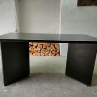 scrivania tavolo Tecno