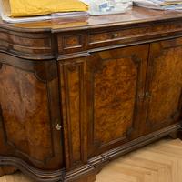 Mobile credenza classica vintage  in legno di noce