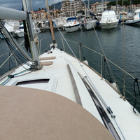 Barca a vela beneteau