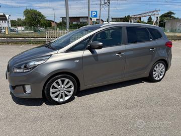 Kia Carens 1.7 CRDi 141 CV Platinum