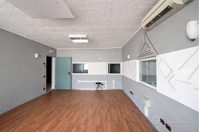 Locale commerciale a Spini di Gardolo