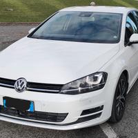 Volkswagen GOLF VII