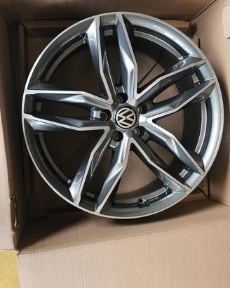 4 cerchi Nuovi 20 Volkswagen Tiguan Arteon Tuareg 