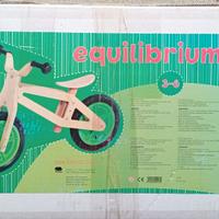 Bicicletta legno senza pedali