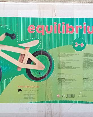 Bicicletta legno senza pedali