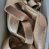 Scarpe Donna con tacco 