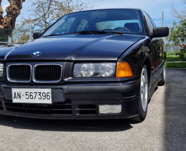 E36 318i