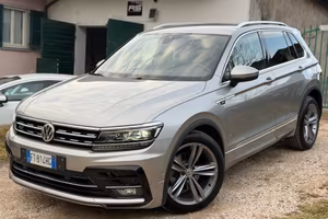Volkswagen TIGUAN 2.0 TDI RLINE DSG 4MOTION MATRIX