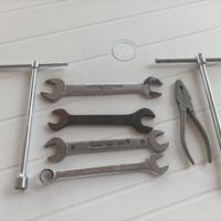 Articoli vari per svuoto garage