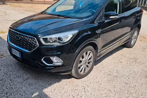 Ford Kuga Vignale 180cv tdi