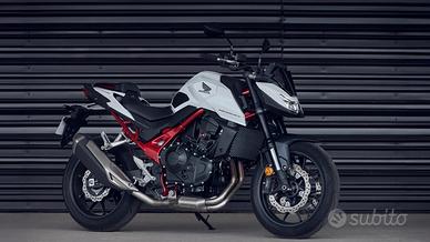 HONDA CB 750 HORNET 2025 IN PROMOZIONE