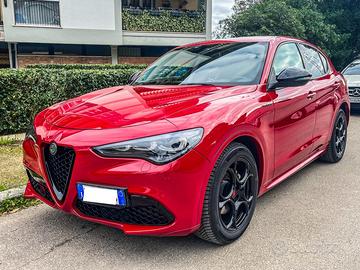 Alfa Romeo Stelvio (2019) Restyling - Full Optiona