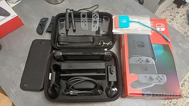 Nintendo Switch V2 + Controller + RingFit + SD