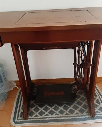 Mobilia antiquariato in legno