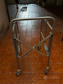 Deambulatore ascellare