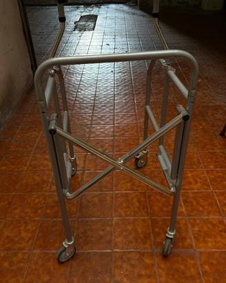 Deambulatore ascellare
