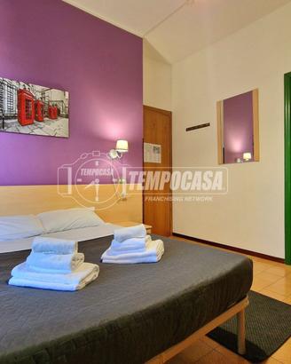 ST234 - Hotel zona al centro
