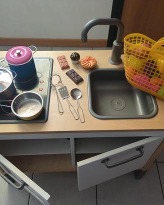 cucina giocattolo 