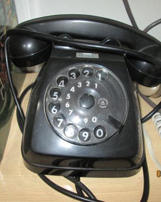vecchio telefono