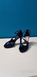 Scarpe da cerimonia di raso blu (mai usate)
