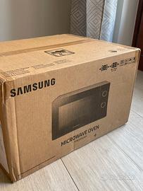 Forno a microonde Samsung NUOVO IMPACCHETTATO