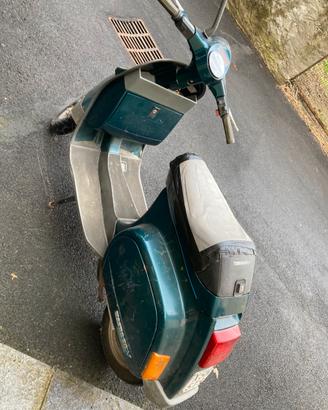 Vespa 50