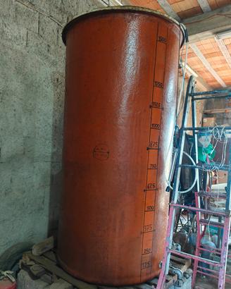 contenitore in vetro resina da 15 hl