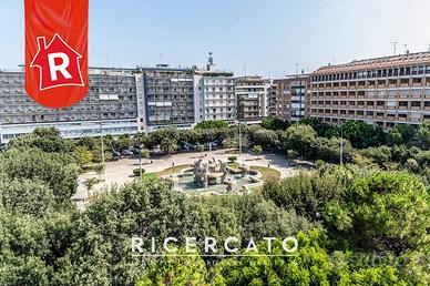 Appartamento di 220 m² con box auto a Lecce