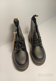 “Dr Martens 1460 BEX nere donna num.40 