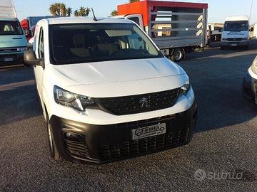 NEW Partner 1.6 HDI 100cv 3 POSTI Furgone